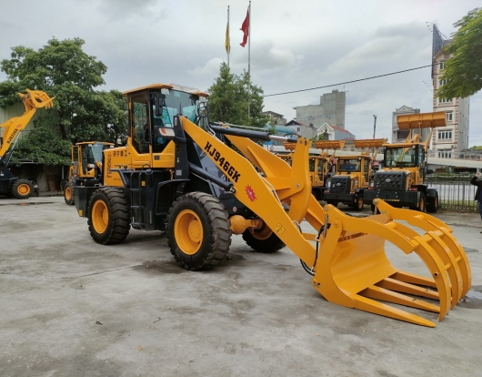 Máy xúc lật Kẹp Gỗ HJ946GK