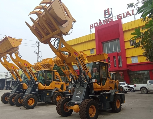 Máy xúc lật kẹp gỗ HJ928BK-A