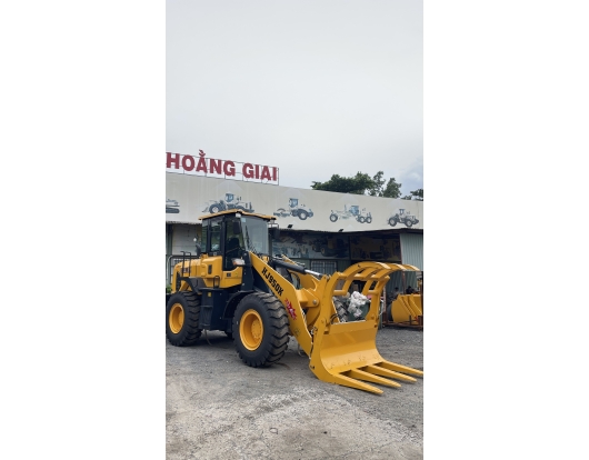 May Xúc HJ950K