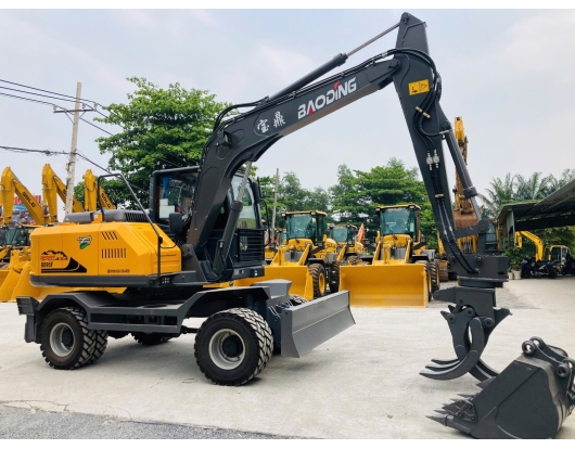 Máy xúc đào kẹp gỗ BD95W-9A