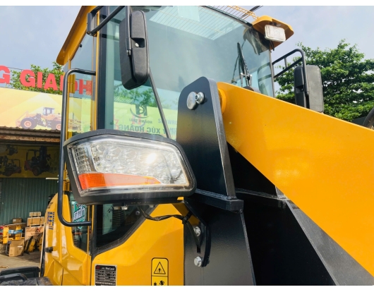 Máy Xúc Lật HJ930C