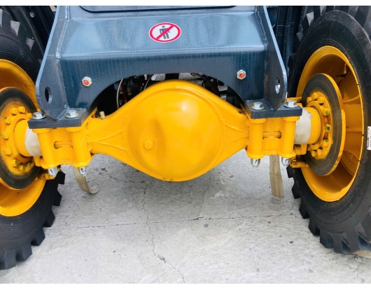 Máy Xúc Lật  B28