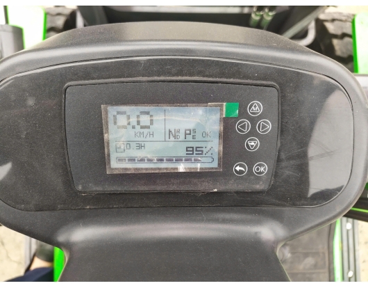 Xe Nâng Điện 3 Tấn CPD30 